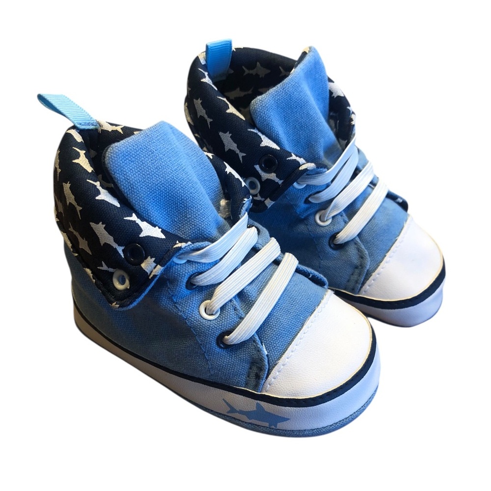 Stepping Stones Size 9-12 months (US 3-4) Converse Style Blue Shark Baby Shoes